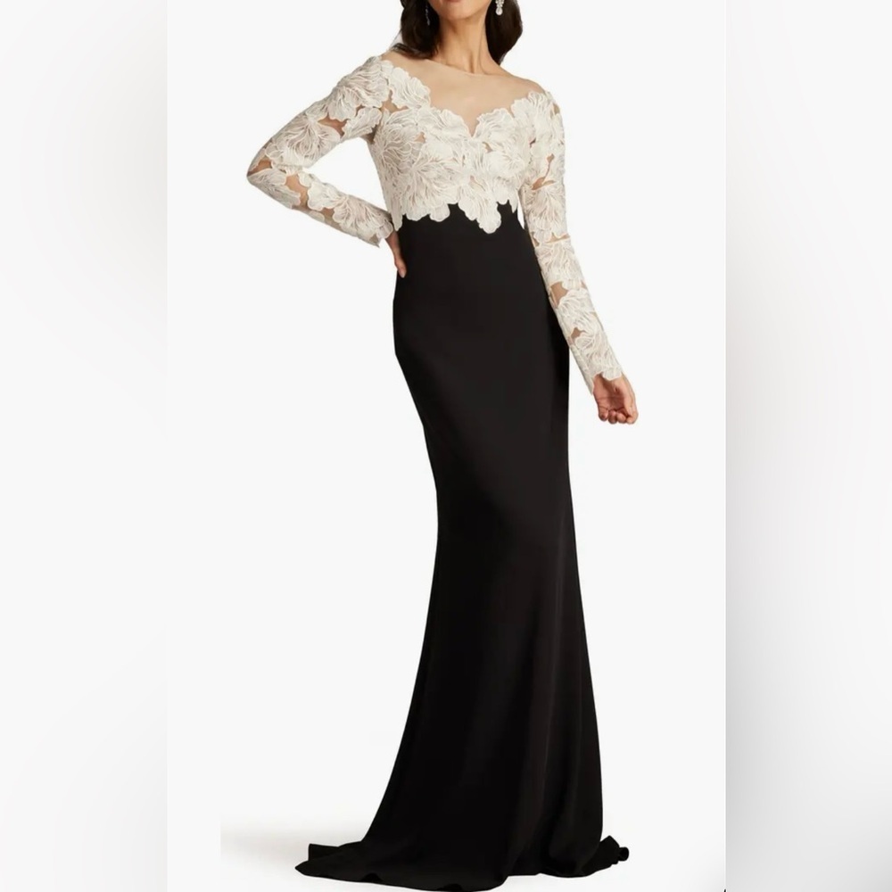 NEW Tadashi Shoji Black Ivory Floral Lace Bodice Long Sleeve Gown Sz 14 - Picture 3 of 12